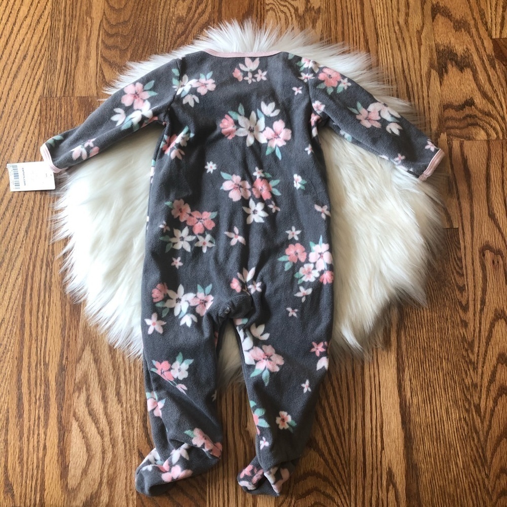 Carter’s baby girl floral one piece footie size 6M - Picture 5 of 8